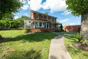 226 Main St, Elkin, NC 28621 - Photo 22
