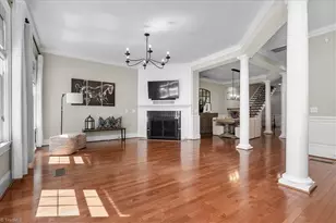 32 Midland Park Ln, Greensboro, NC 27455 - Photo 10