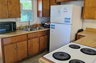 436 Granite St, Mount Airy, NC 27030 - Photo 4
