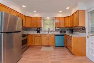 3035 Plantation Rd, Winston-Salem, NC 27105 - Photo 10
