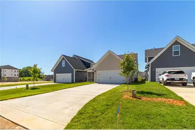1639 Cross Village Avenue, Kernersville, NC 28284 - Photo 28
