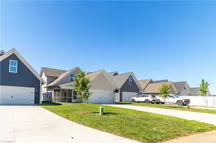 1639 Cross Vlg Ave, Kernersville, NC 28284 - Photo 30
