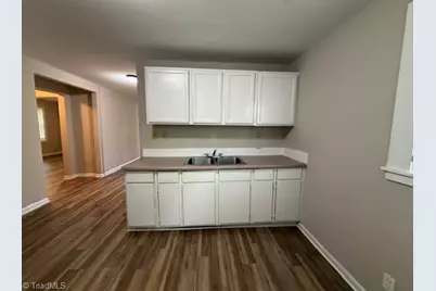 711 Alexander Street, Winston-Salem, NC 27127 - Photo 14