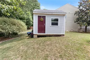825 Blue Lake Dr, Mebane, NC 27302 - Photo 36