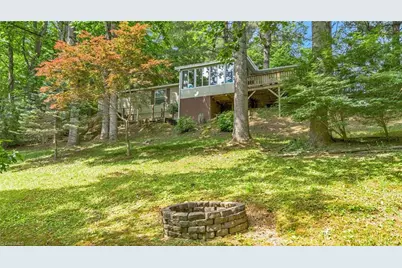 351 Laurelwood Lane, Boone, NC 28607 - Photo 2