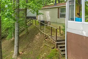 351 Laurelwood Ln, Boone, NC 28607 - Photo 6