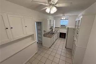 1310 Glade St, Winston-Salem, NC 27101 - Photo 2