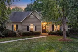 354 Merrimont Dr, Winston-Salem, NC 27106 - Photo 2