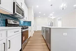 1272 Newton Dr, Mebane, NC 27302 - Photo 18