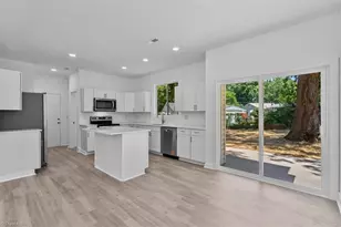 305 Beach St, High Point, NC 27260 - Photo 10