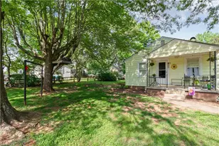 173 Liberty Rd, Mocksville, NC 27028 - Photo 2