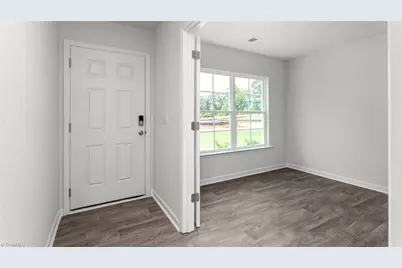 1578 String Drive, Winston-Salem, NC 27107 - Photo 2