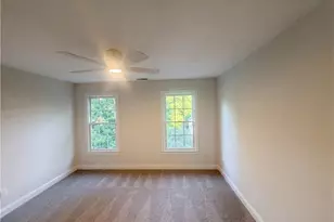 3800 Crosstimbers Dr, Greensboro, NC 27410 - Photo 18