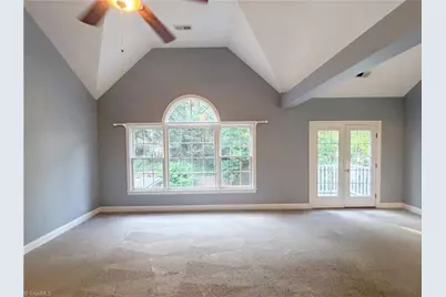 3800 Crosstimbers Drive, Greensboro, NC 27410 - Photo 14