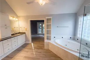 3800 Crosstimbers Dr, Greensboro, NC 27410 - Photo 28