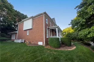 3800 Crosstimbers Dr, Greensboro, NC 27410 - Photo 34