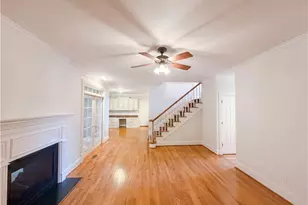 3800 Crosstimbers Dr, Greensboro, NC 27410 - Photo 12