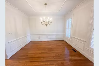 3800 Crosstimbers Drive, Greensboro, NC 27410 - Photo 8
