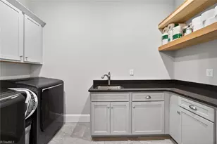 4818 Summer Hl Wy, Winston-Salem, NC 27106 - Photo 32