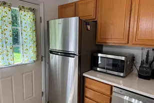 2558 Ambassador Ct, High Point, NC 27265 - Photo 12