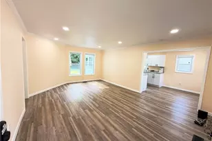 417 North St, Graham, NC 27253 - Photo 12