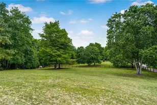 7450 Strader Rd, Summerfield, NC 27358 - Photo 38