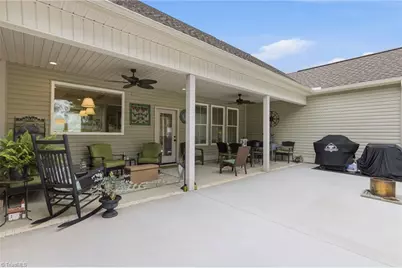 207 Wynnfall Drive, Lexington, NC 27295 - Photo 34