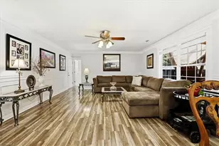 8009 Hill-N-Dale Dr, Kernersville, NC 27284 - Photo 18