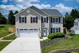 8009 Hill-N-Dale Dr, Kernersville, NC 27284 - Photo 1