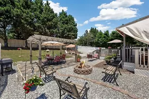 8009 Hill-N-Dale Dr, Kernersville, NC 27284 - Photo 38