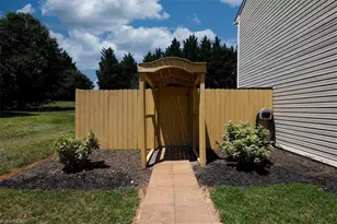 8009 Hill-N-Dale Dr, Kernersville, NC 27284 - Photo 40