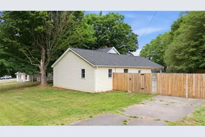 4100 Kernersville Road, Winston-Salem, NC 27107 - Photo 20