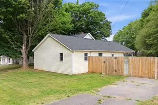 4100 Kernersville Rd, Winston-Salem, NC 27107 - Photo 20