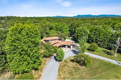 637 Stokesburg Road, Walnut Cove, NC 27052 - Photo 38