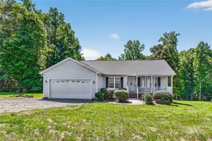 453 Sawyersville Rd, Asheboro, NC 27205 - Photo 2