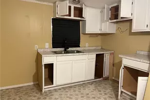 110 Beck Ln, Pilot Mountain, NC 27041 - Photo 10
