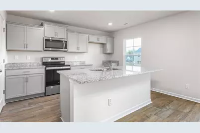 4739 Reedy Creek Farm Circle, Greensboro, NC 27405 - Photo 10