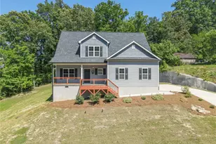 413 Lakewood Dr, Lexington, NC 27292 - Photo 1