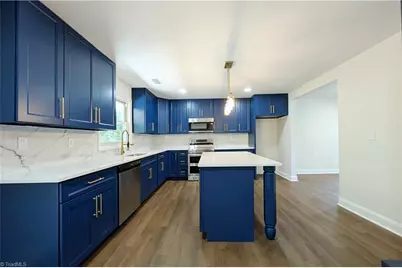 126 Mayfair Drive, Winston-Salem, NC 27105 - Photo 10