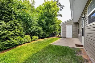 3837 Copperfield Ct, High Point, NC 27265 - Photo 40