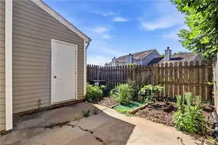 5808 Battery Dr, Greensboro, NC 27409 - Photo 30