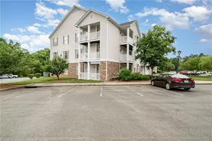 3009 Winston Dr, Burlington, NC 27215 - Photo 2