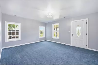 622 S Franklin Road, Mount Airy, NC 27030 - Photo 6