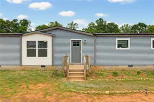 171 Free Bird Ln, Madison, NC 27025 - Photo 4