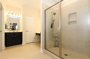 1629 Coopers Hawk Dr, Kernersville, NC 27284 - Photo 20