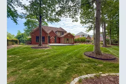 420 Inverness Drive, Winston-Salem, NC 27107 - Photo 6