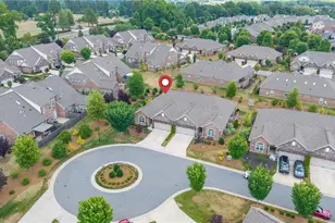 185 Balmoral Ct, Burlington, NC 27215 - Photo 6