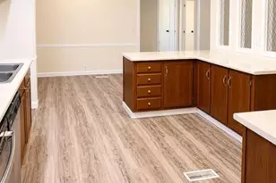 1001 Arvin Hill Ln, Lexington, NC 27295 - Photo 4