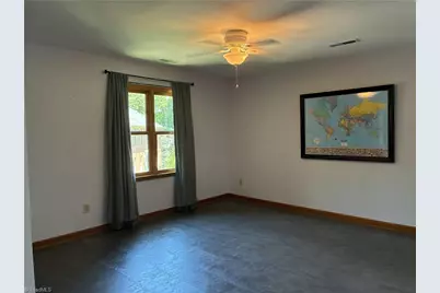 4220 Hollowoak Court, Winston-Salem, NC 27104 - Photo 20