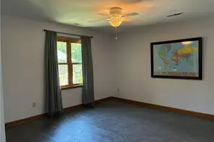 4220 Hollowoak Ct, Winston-Salem, NC 27104 - Photo 20